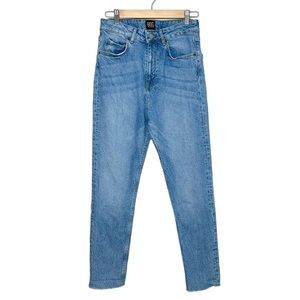 Urban Outfitters BDG Size 29 High Rise Skinny Jean